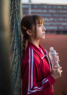朋友的妻子波多野结衣