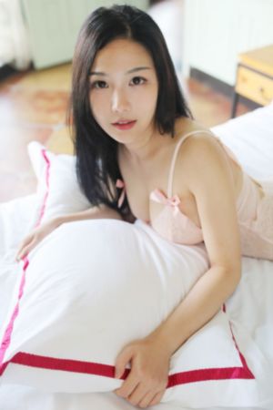 摘花freexxx第一次hd